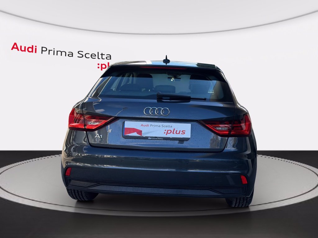 AUDI A1 sportback 30 1.0 tfsi admired 110cv