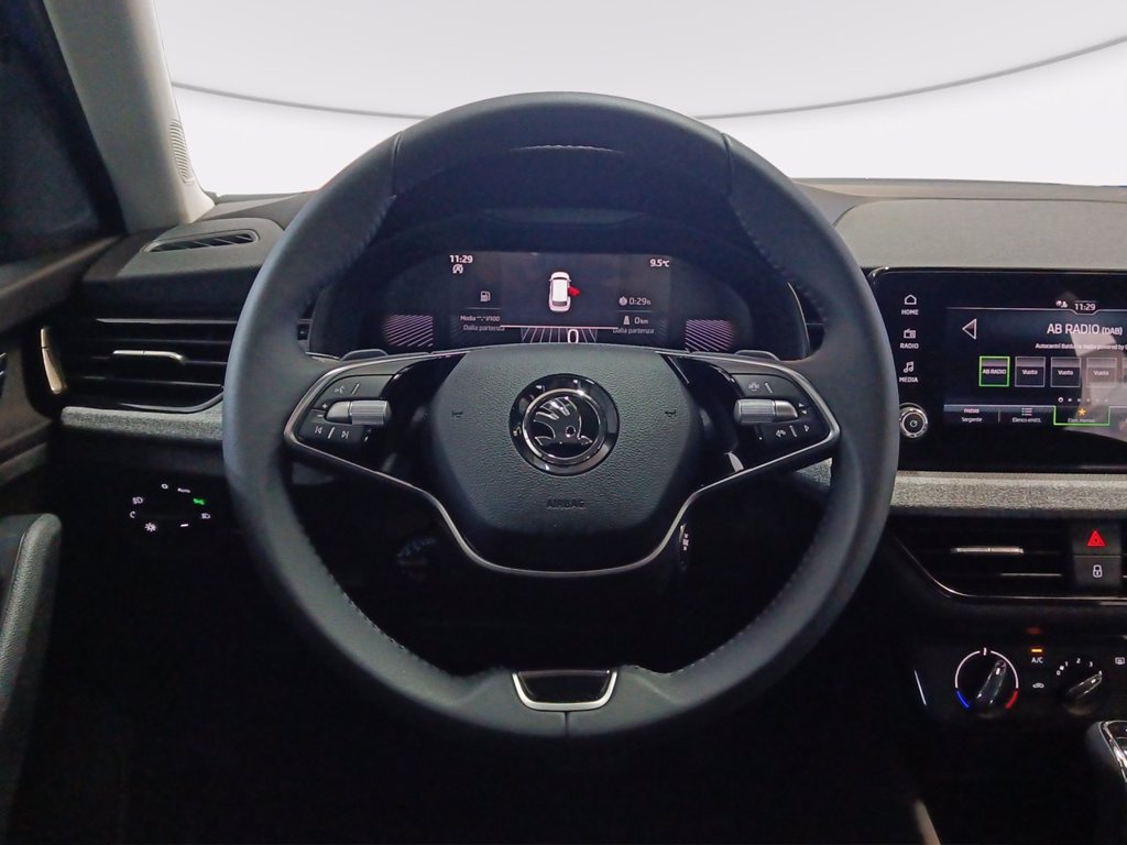 SKODA Kamiq 1.0 tsi selection 115cv dsg