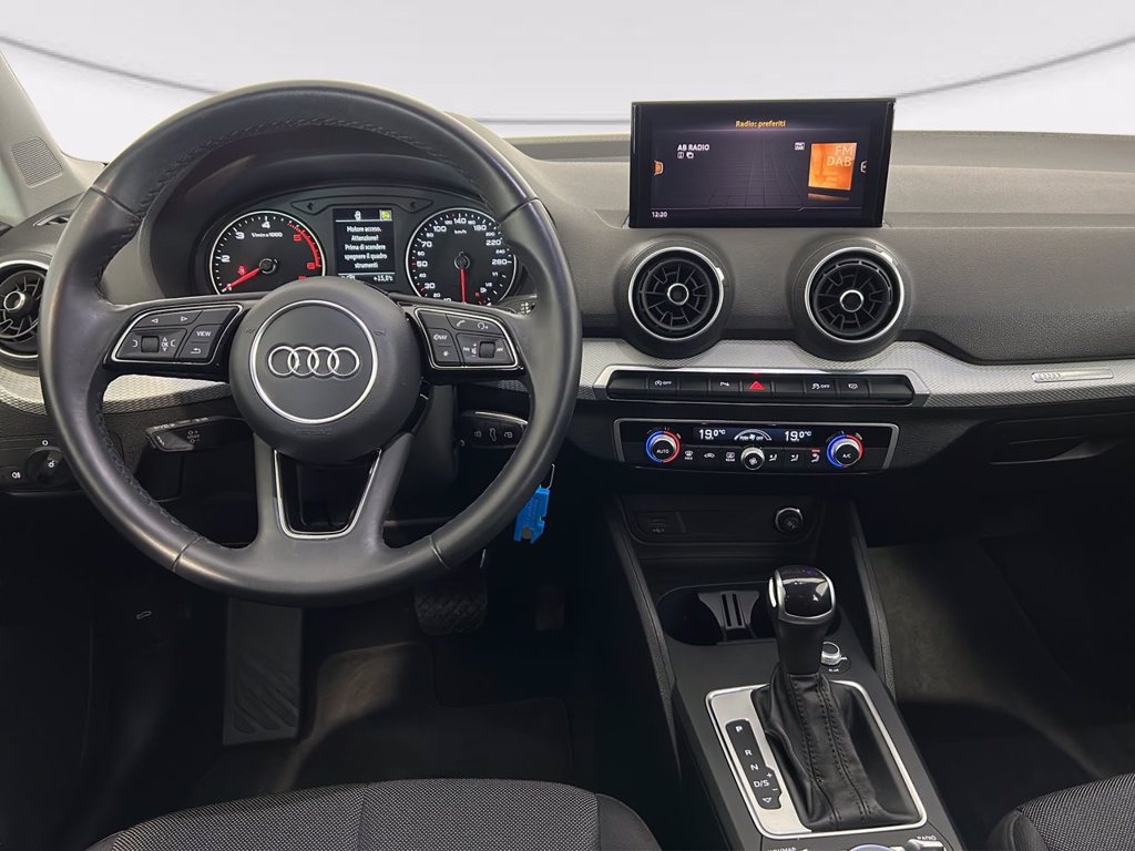 AUDI Q2 30 2.0 tdi admired s-tronic