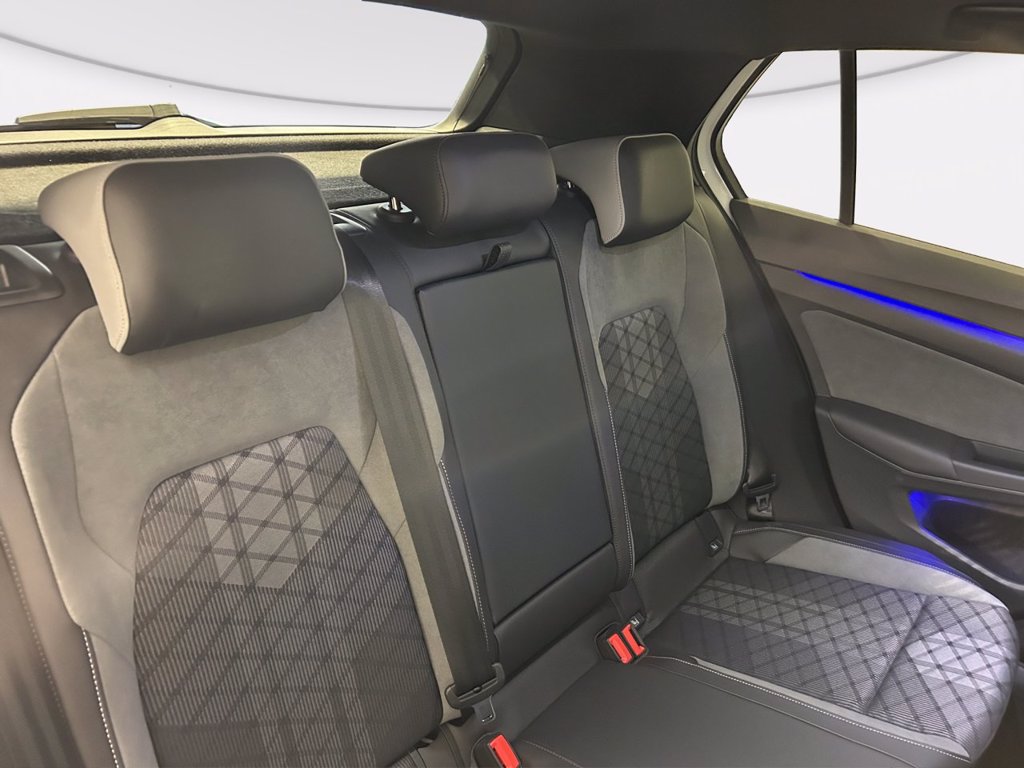 VOLKSWAGEN Golf 2.0 tdi r-line 150cv dsg