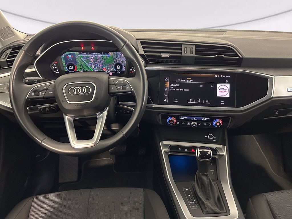 AUDI Q3 35 1.5 TFSI Evo2 Business Advanced S tronic