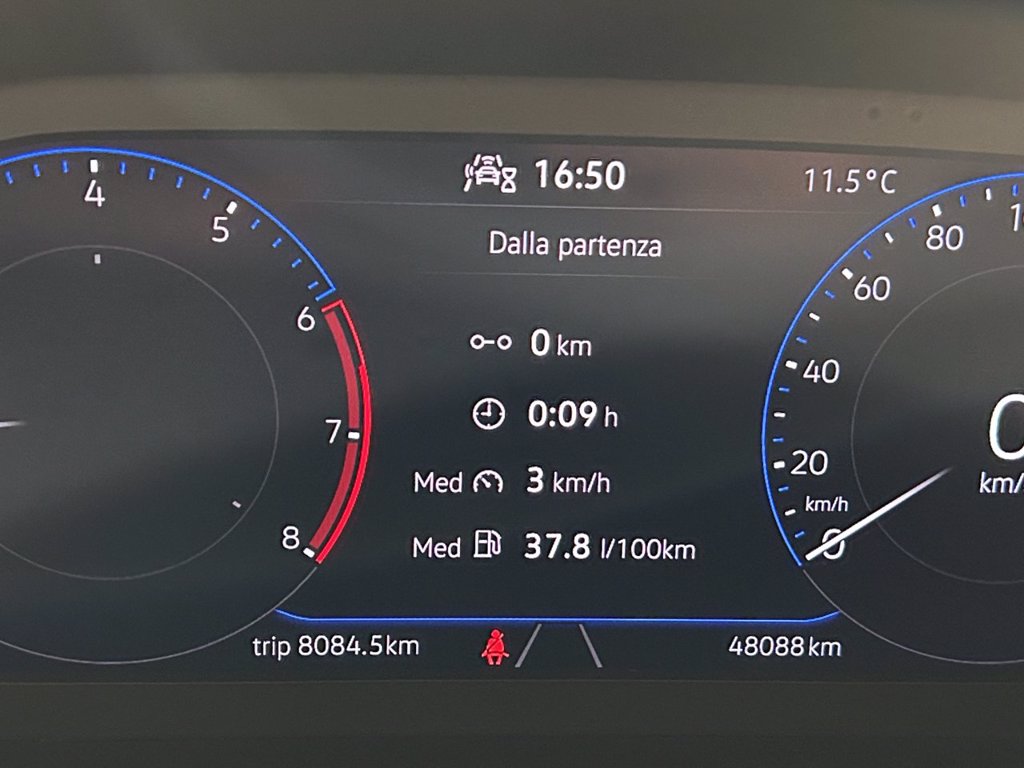 VOLKSWAGEN T-roc 1.0 tsi style 110cv