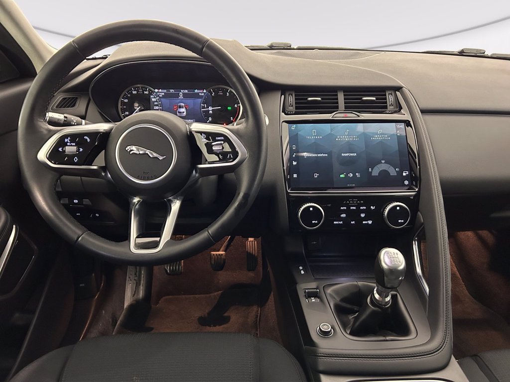 JAGUAR E-pace 2.0d i4 r-dynamic se fwd 163cv
