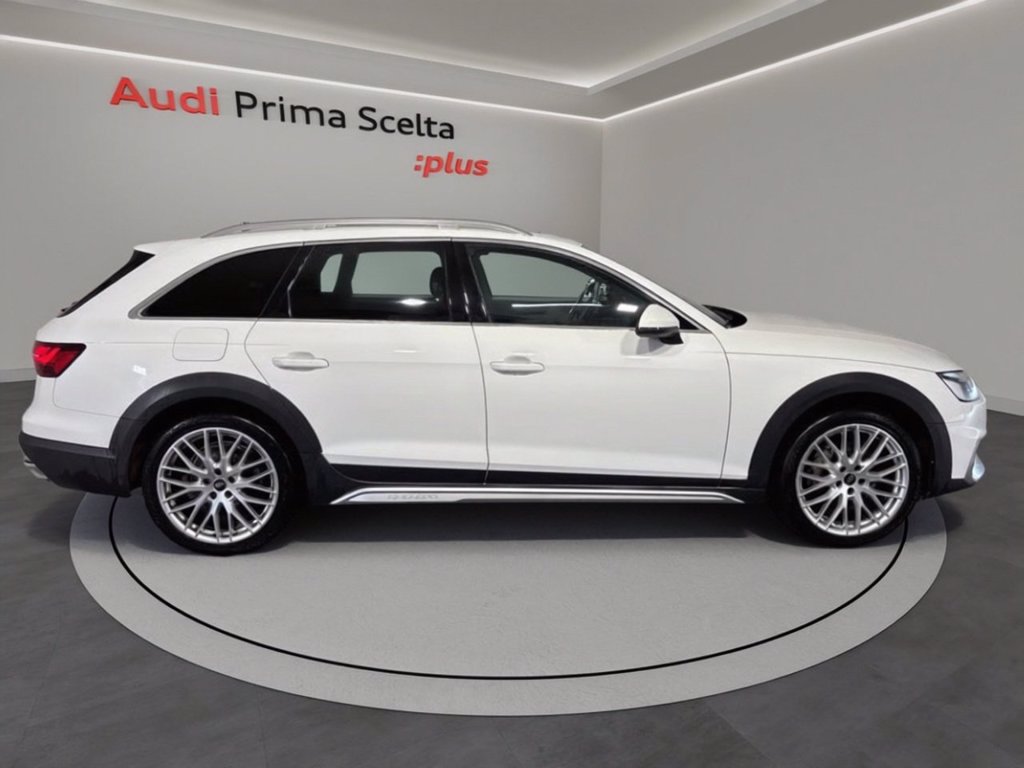 AUDI A4 allroad 40 2.0 tdi mhev identity contrast quattro 204cv s-tronic