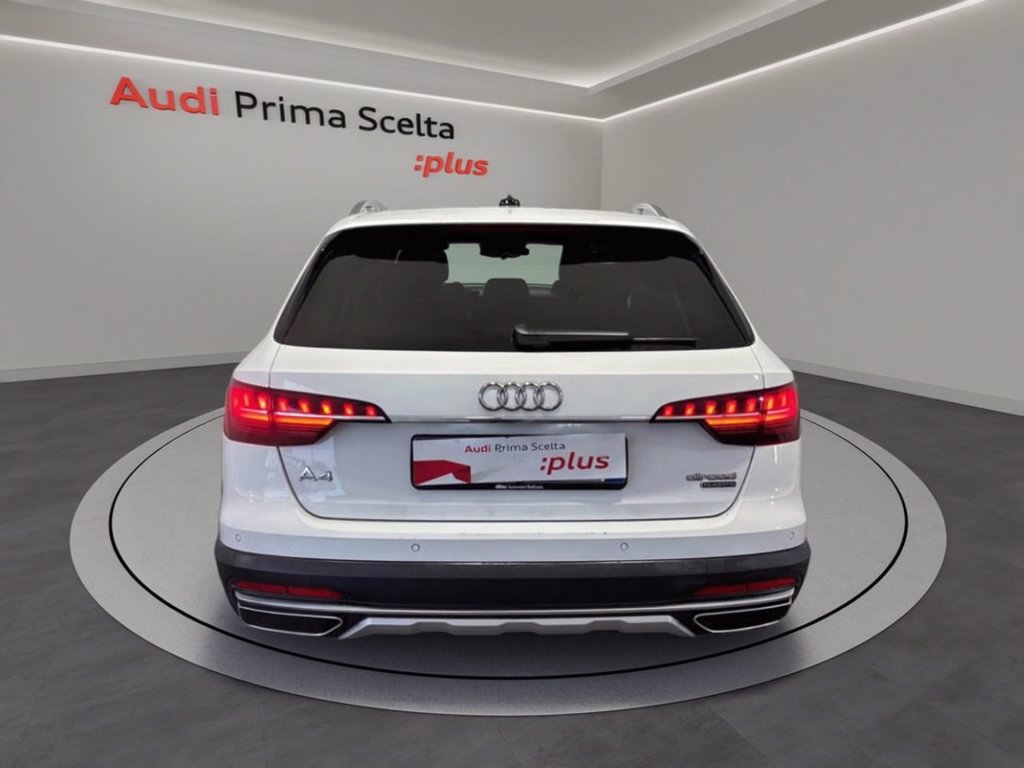 AUDI A4 allroad 40 2.0 tdi mhev identity contrast quattro 204cv s-tronic