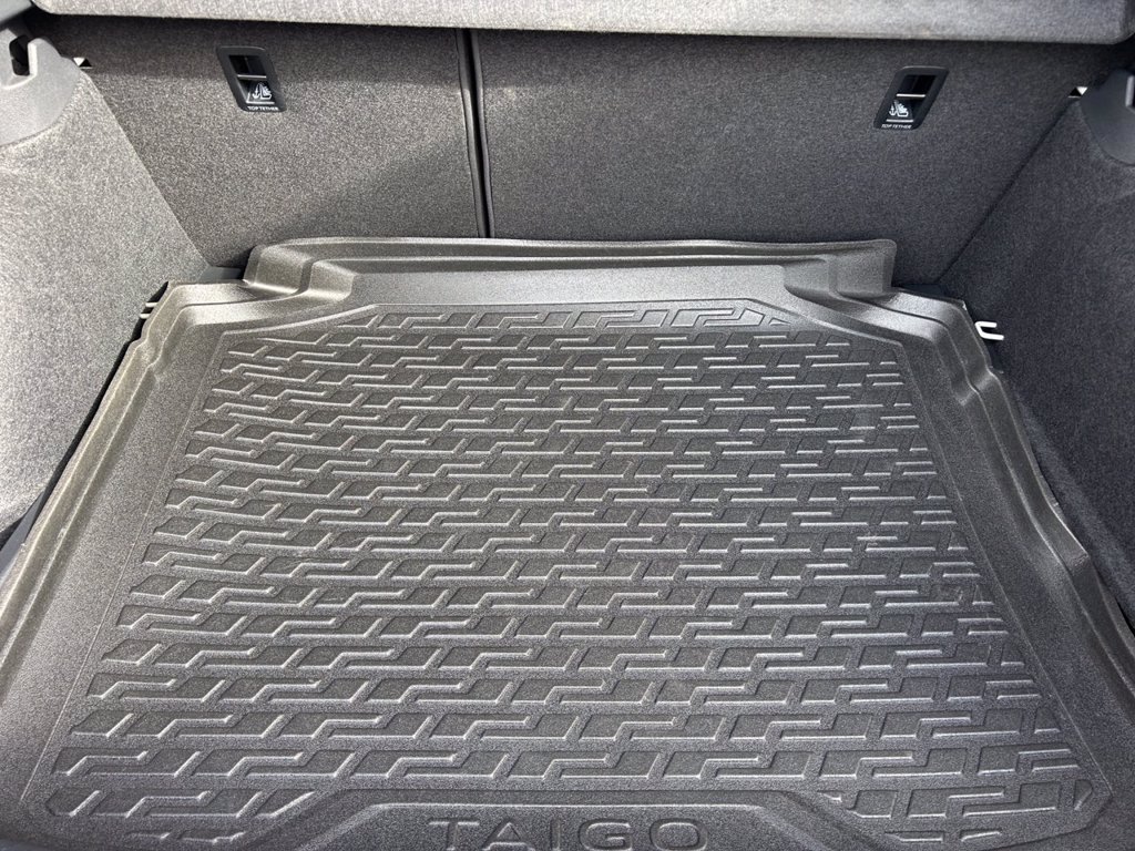 VOLKSWAGEN Taigo 1.0 tsi r-line 110cv