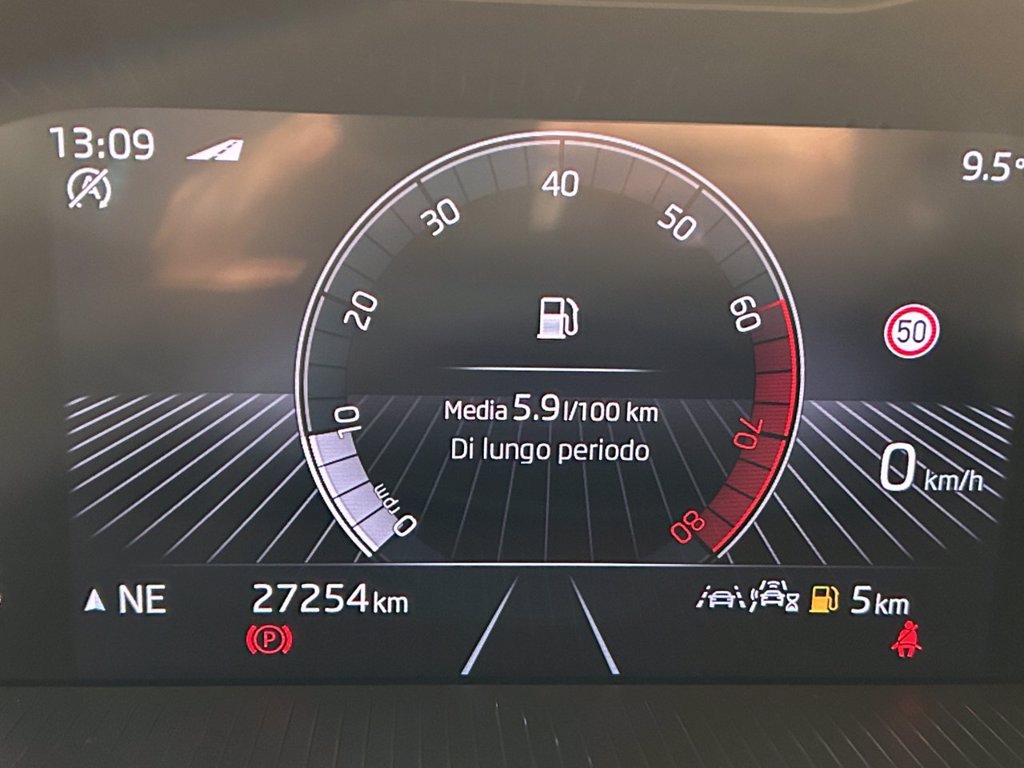 SKODA Kamiq 1.0 tsi black dots 115cv