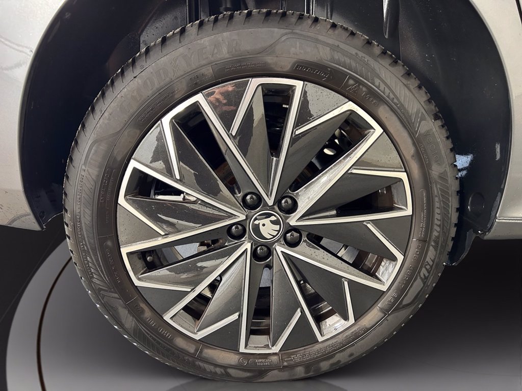 SKODA Kamiq 1.0 tsi black dots 115cv