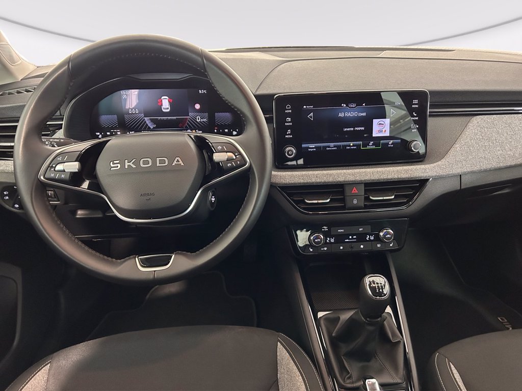 SKODA Kamiq 1.0 tsi black dots 115cv