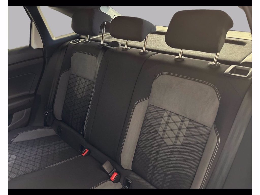 VOLKSWAGEN Taigo 1.0 tsi r-line 110cv dsg