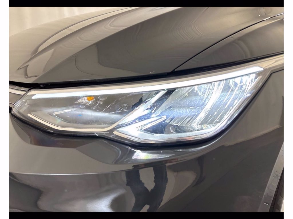 VOLKSWAGEN Golf 1.5 tsi evo life 130cv