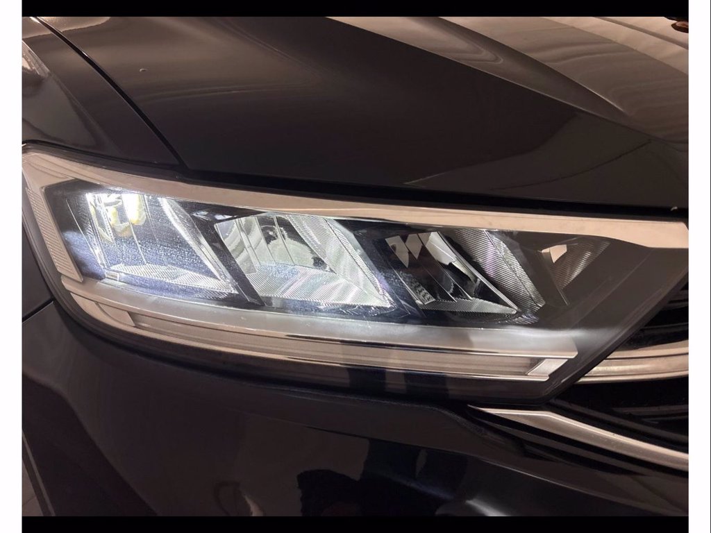 VOLKSWAGEN T-roc 1.5 tsi r-line dsg