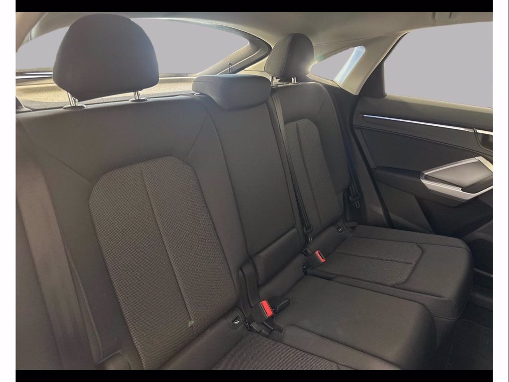 AUDI Q3 sportback 35 1.5 tfsi business plus