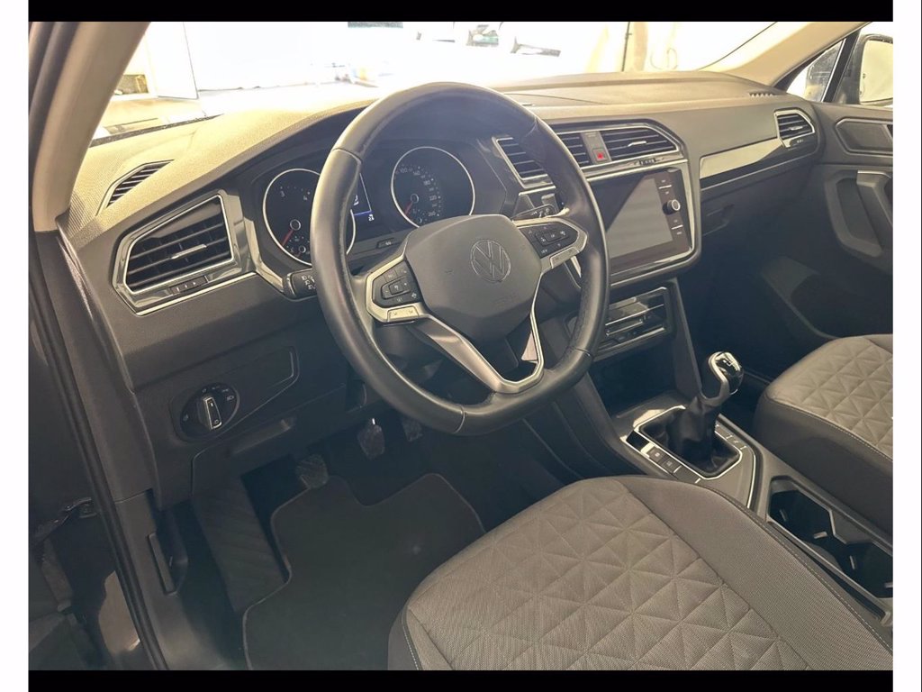 VOLKSWAGEN Tiguan 2.0 tdi life 122cv