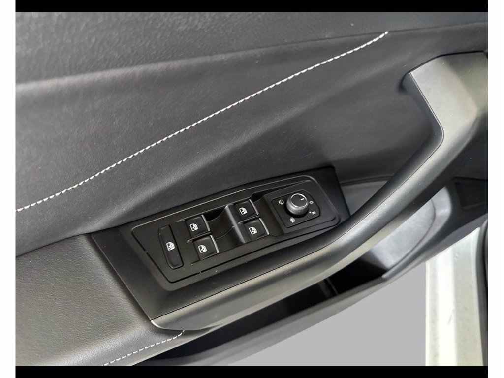 VOLKSWAGEN T-roc 1.0 tsi style 110cv