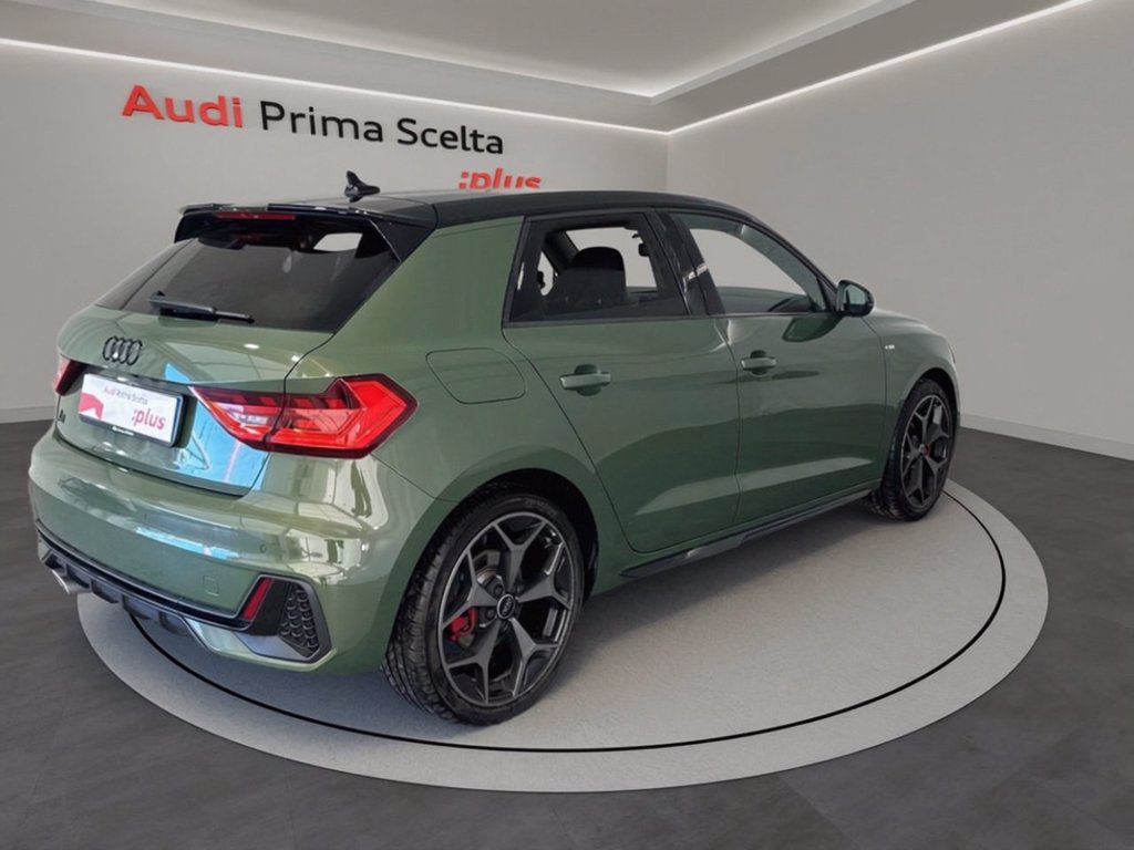 AUDI A1 sportback 40 2.0 tfsi identity black 207cv s-tronic