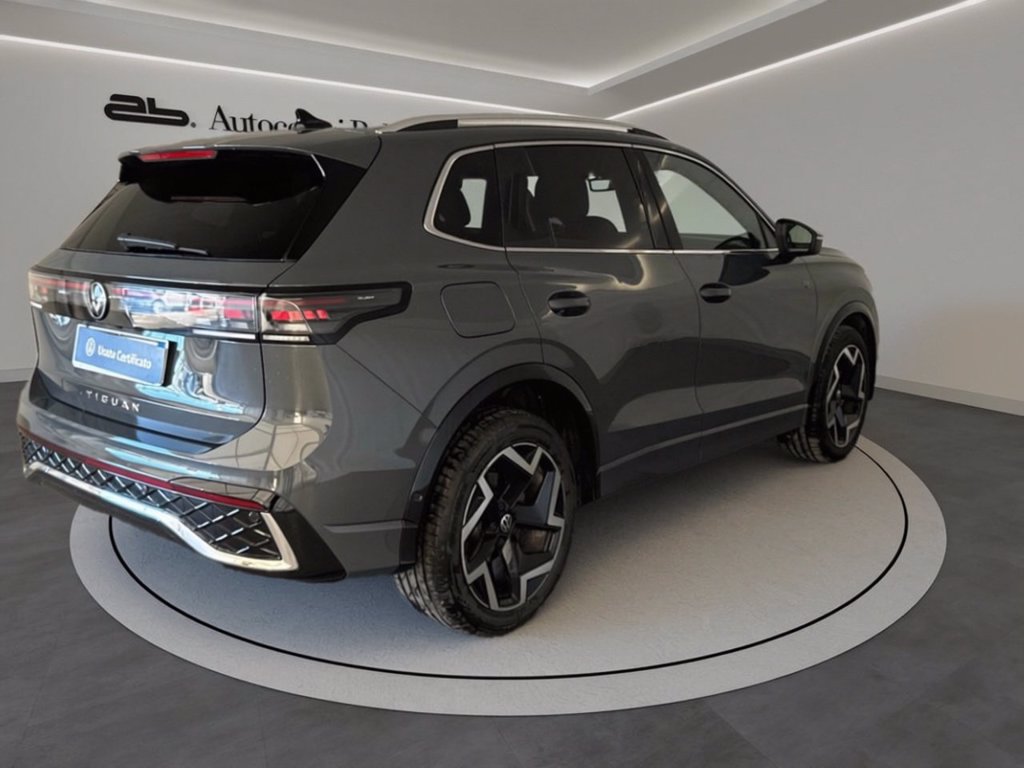 VOLKSWAGEN Tiguan 2.0 tdi r-line plus 150cv dsg