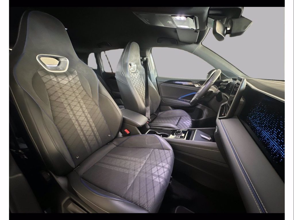 VOLKSWAGEN Tiguan 2.0 tdi r-line plus 150cv dsg