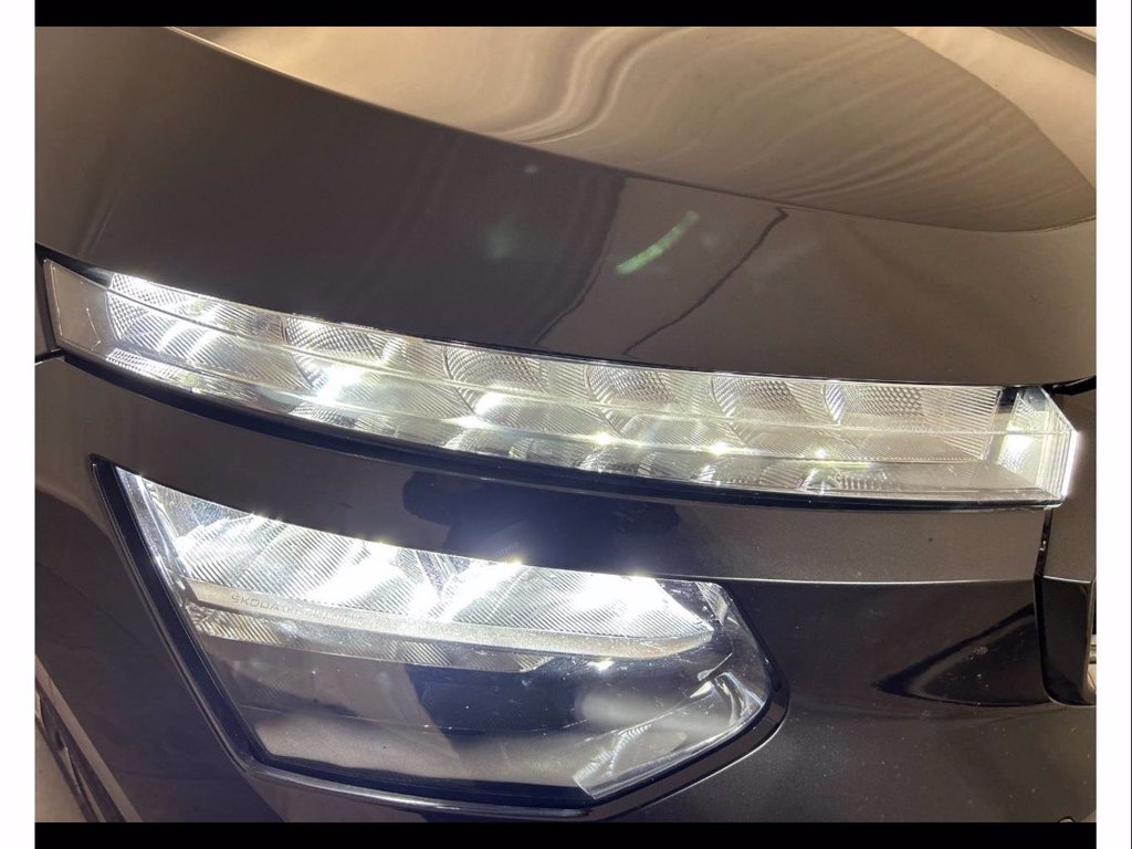 SKODA Kamiq 1.0 tsi black dots 115cv dsg