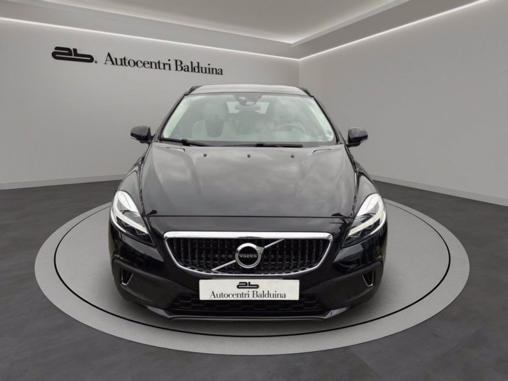 VOLVO V40 cross country 2.0 d2 business plus my19