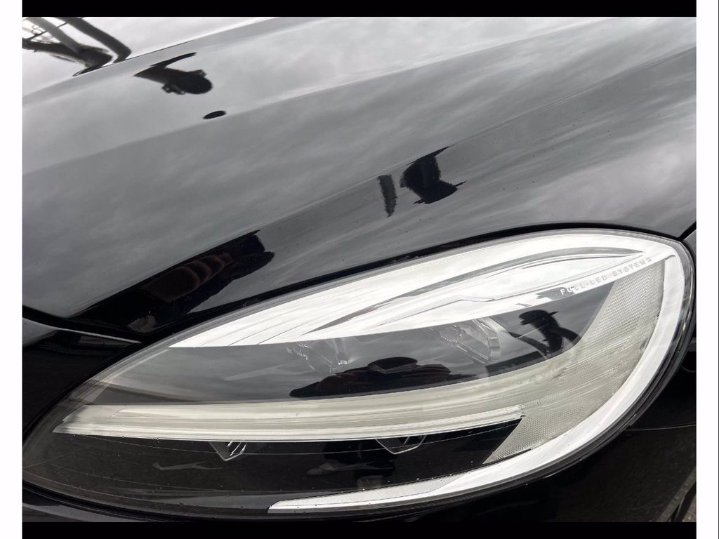 VOLVO V40 cross country 2.0 d2 business plus my19