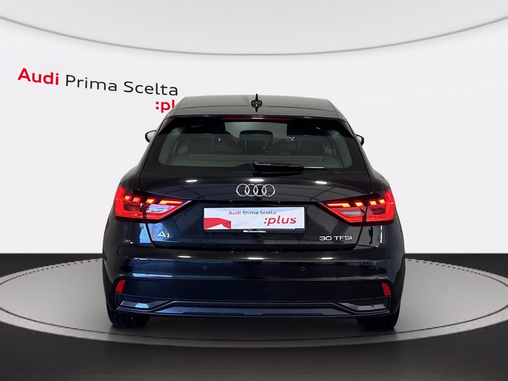 AUDI A1 sportback 30 1.0 tfsi admired 110cv s-tronic