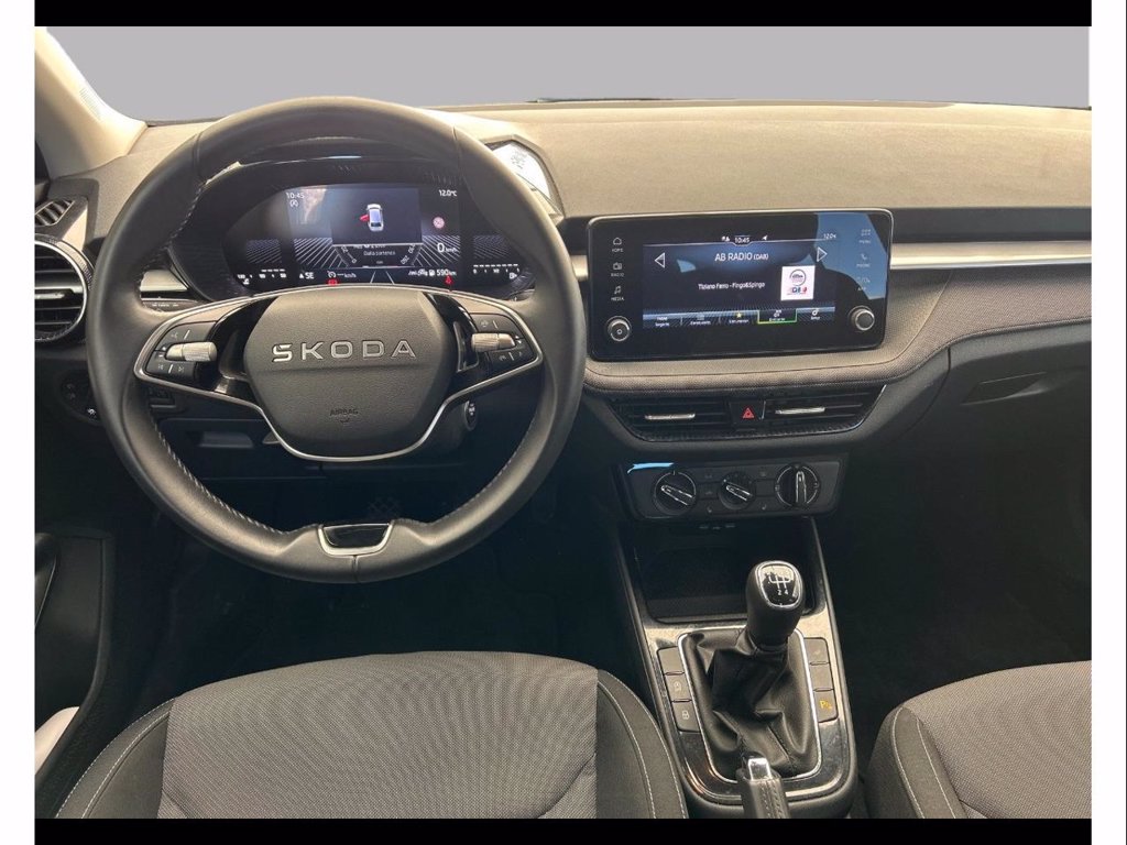 SKODA Fabia 1.0 tsi young edition 95cv