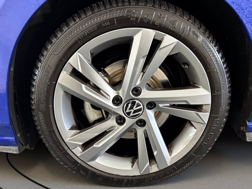 VOLKSWAGEN Golf 2.0 tdi r-line 150cv