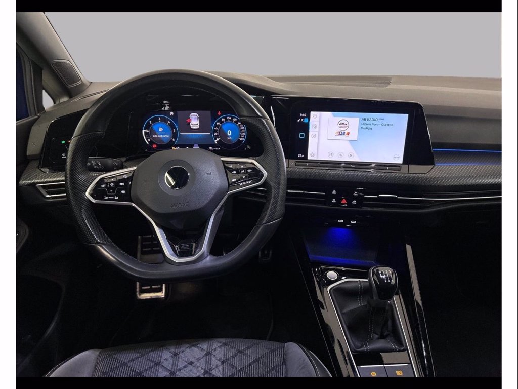 VOLKSWAGEN Golf 2.0 tdi r-line 150cv