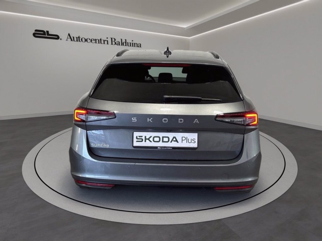 SKODA Superb wagon 2.0 tdi selection 150cv dsg