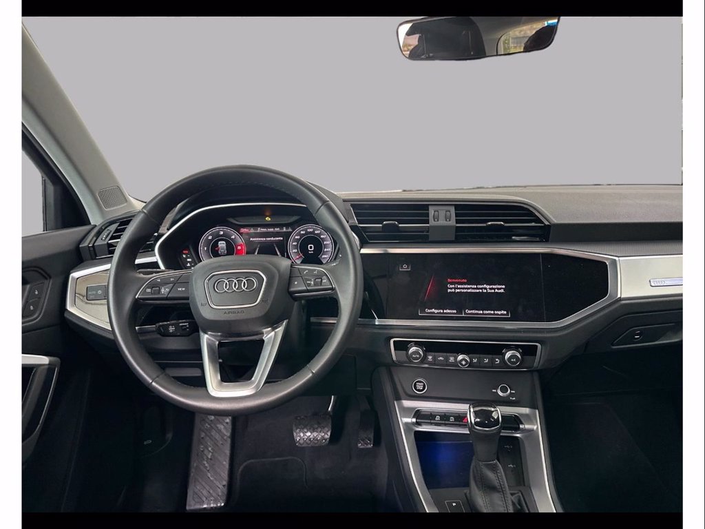 AUDI Q3 35 2.0 tdi business advanced s-tronic