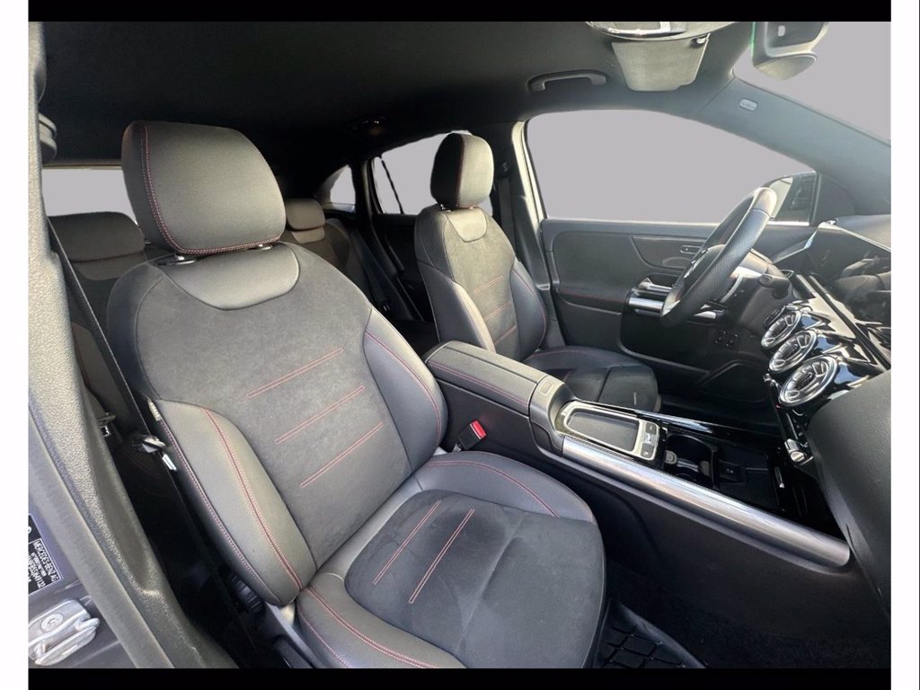 MERCEDES Gla 250 e phev amg line premium plus auto