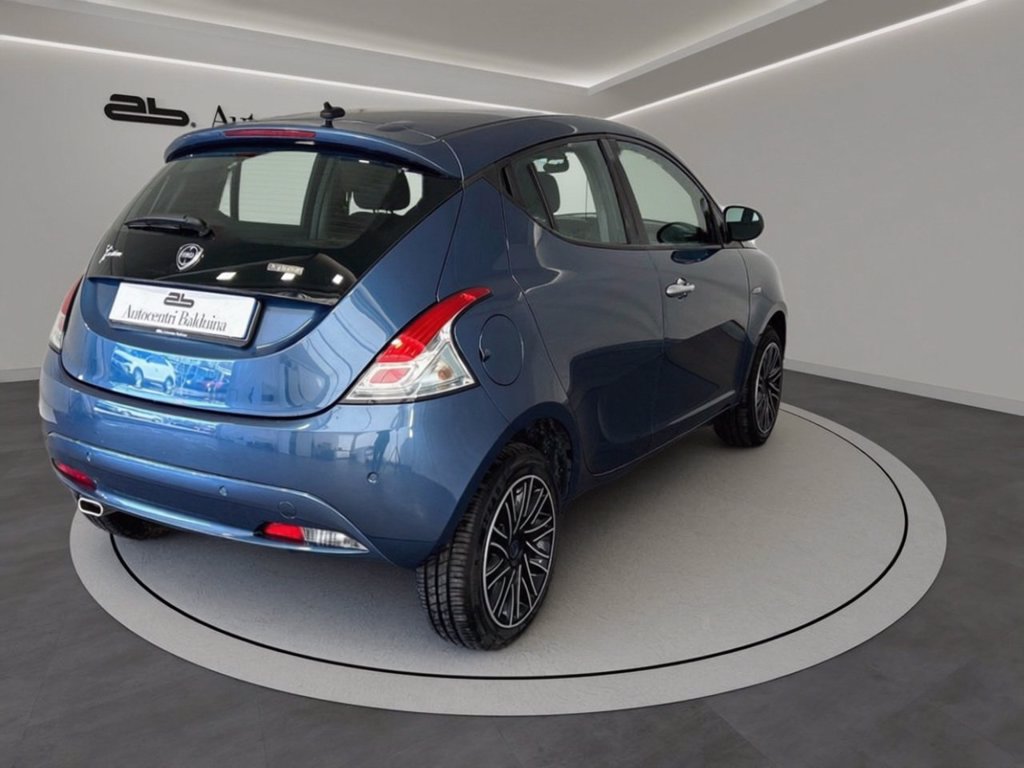 LANCIA Ypsilon 1.0 firefly hybrid gold s&s 70cv