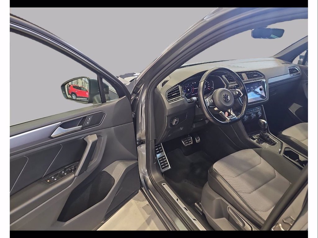 VOLKSWAGEN Tiguan 2.0 tdi advanced r-line exterior pack 150cv dsg