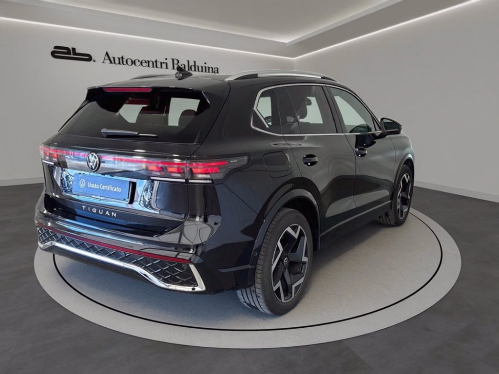 VOLKSWAGEN Tiguan 2.0 tdi r-line 150cv dsg