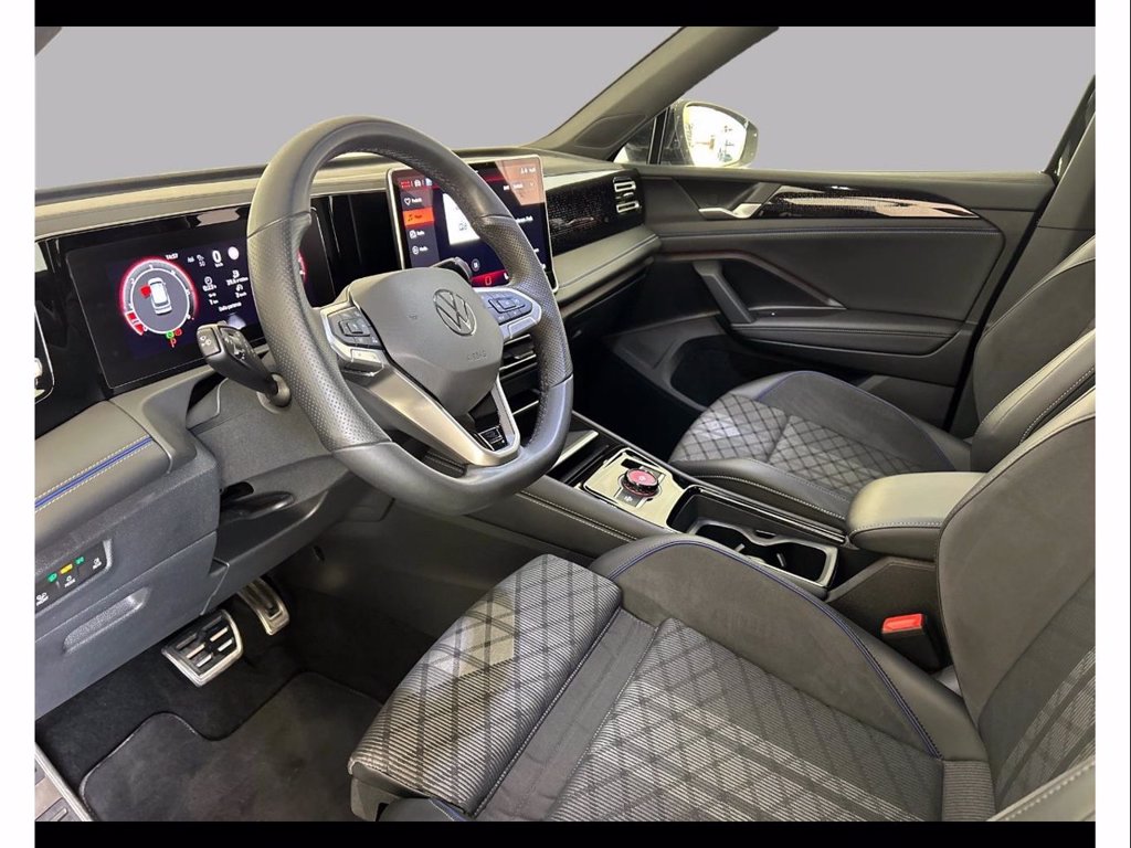 VOLKSWAGEN Tiguan 2.0 tdi r-line 150cv dsg