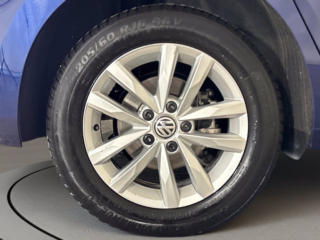 VOLKSWAGEN Touran 2.0 tdi business