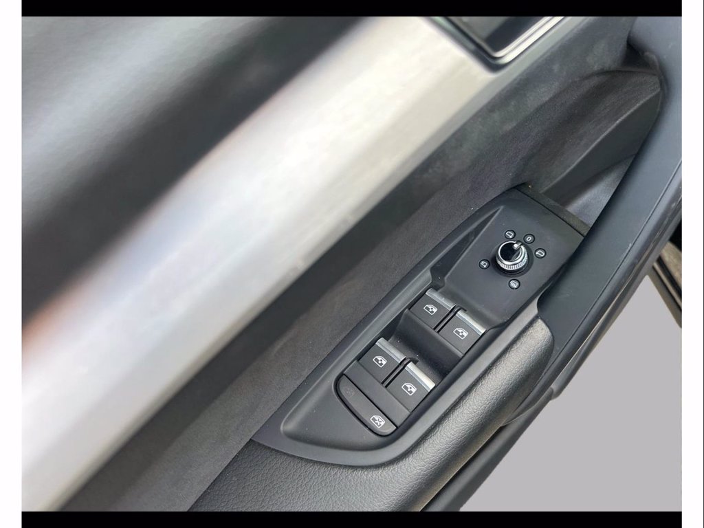 AUDI Q5 sportback 40 2.0 tdi mhev 12v s line plus quattro s-tronic