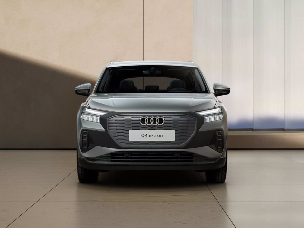 AUDI Q4 e-tron 40