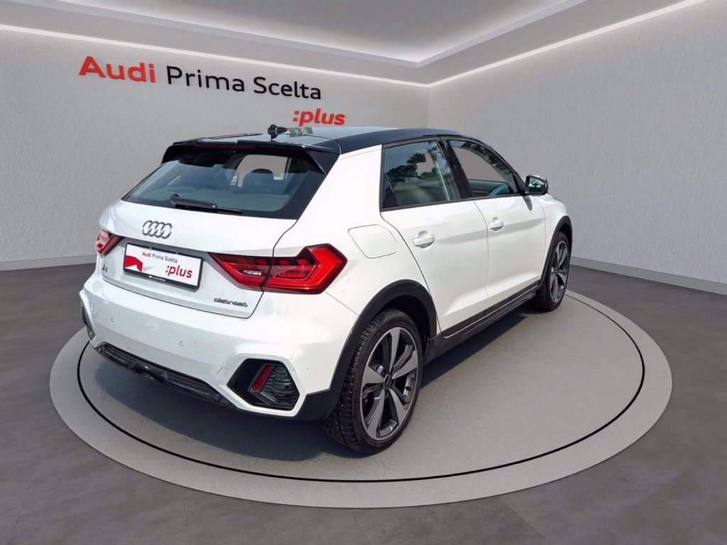 AUDI A1 allstreet 30 1.0 tfsi identity contrast 110cv