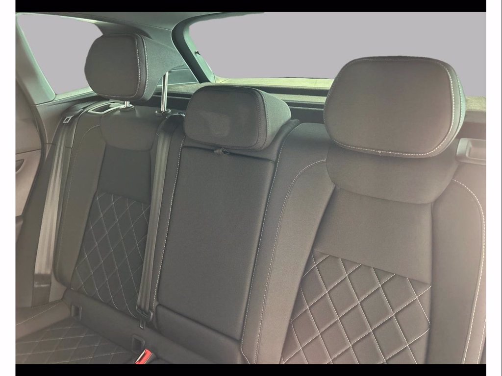 SKODA Karoq 1.5 tsi sportline dsg