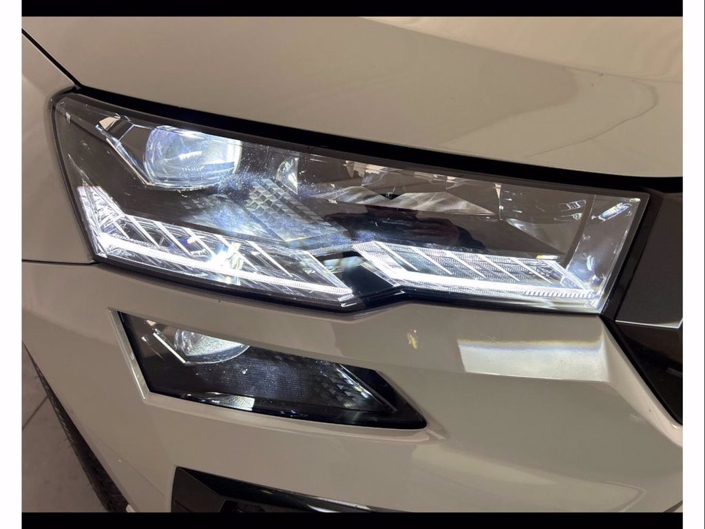 SKODA Karoq 1.5 tsi sportline dsg