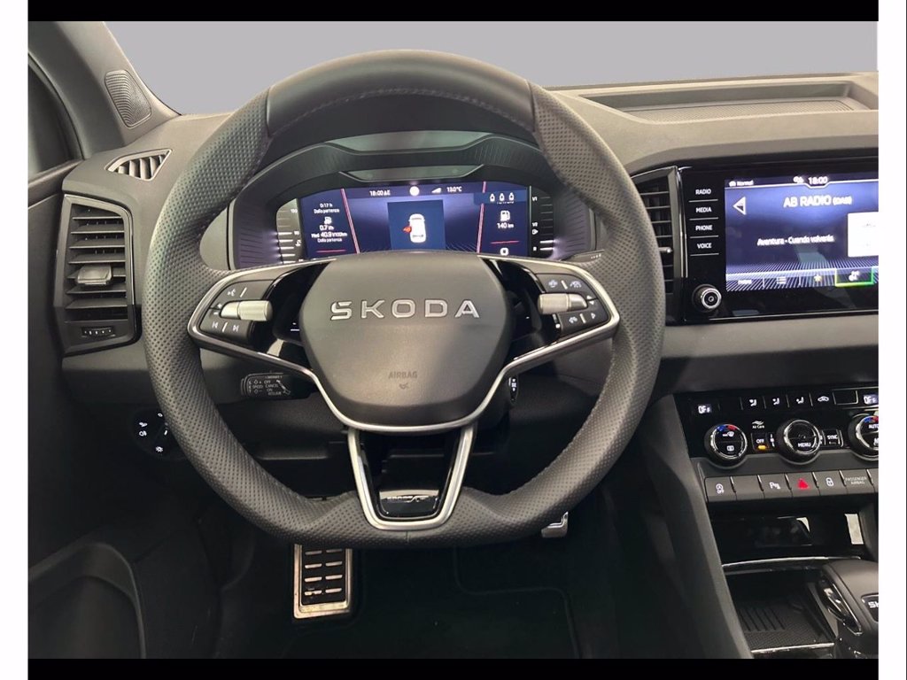 SKODA Karoq 1.5 tsi sportline dsg