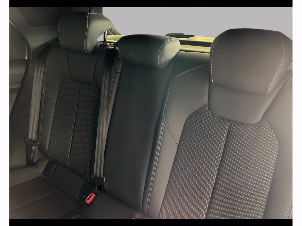 AUDI A1 sportback 30 1.0 tfsi identity black 110cv s-tronic