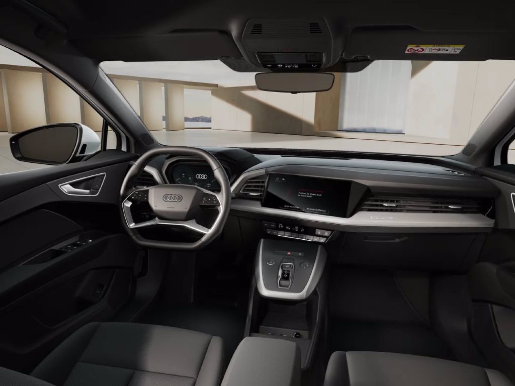 AUDI Q4 e-tron 40