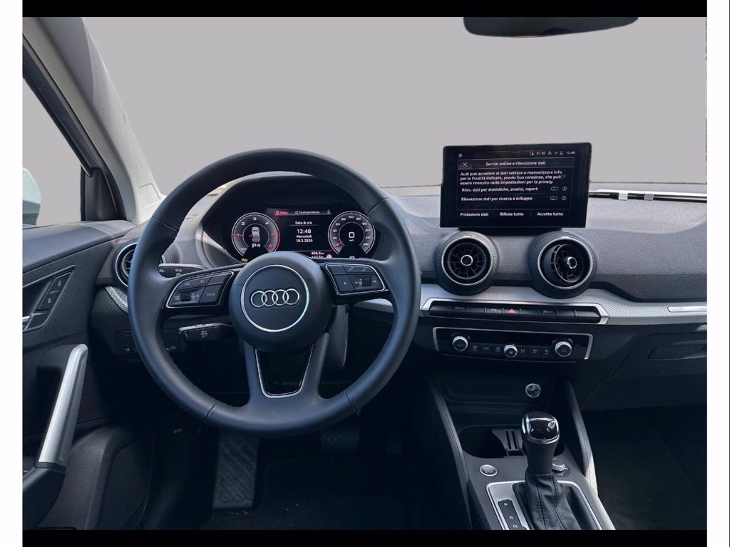 AUDI Q2 35 2.0 tdi business advanced s-tronic