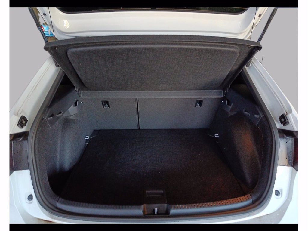 VOLKSWAGEN Taigo 1.0 tsi r-line 115cv dsg