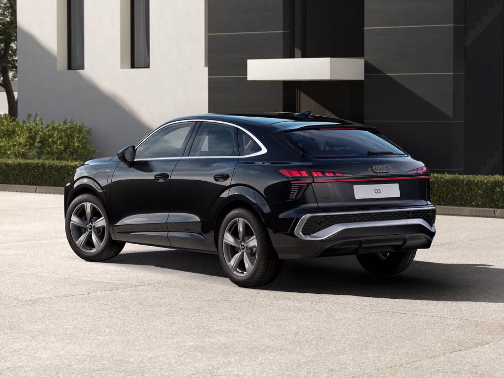 AUDI Q3 sportback 1.5 e-hybrid s line edition 272cv stronic