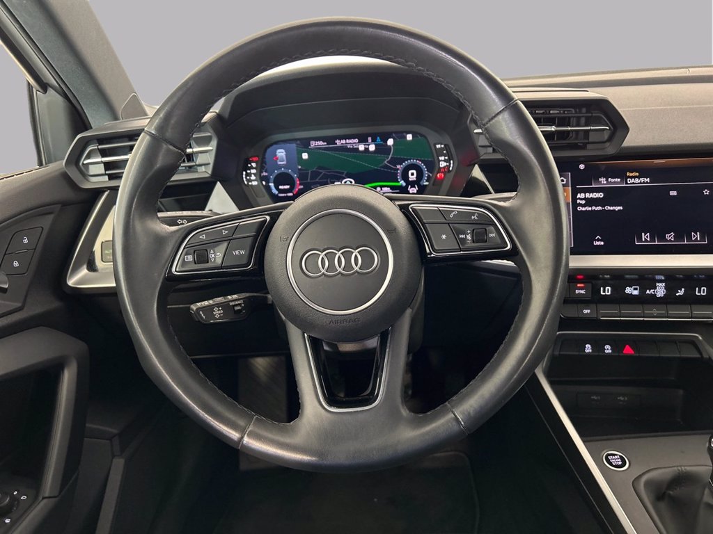 AUDI A3 sedan 30 1.0 tfsi business advanced