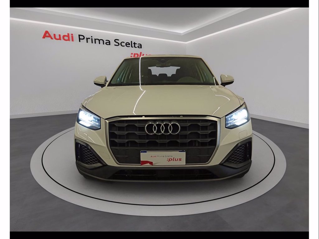 AUDI Q2 30 2.0 tdi business